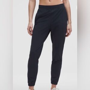Lululemon Adapted State Jogger / Size 12